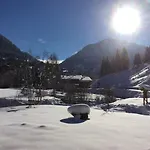 Le Savoyard Chalet *